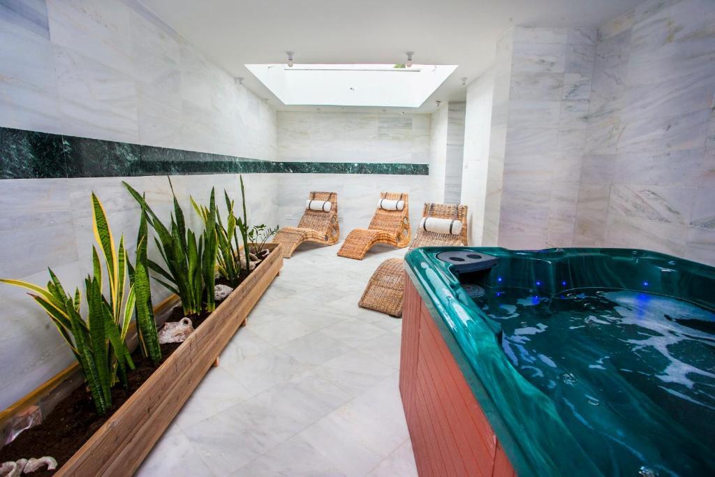 Coralli Villas Coral Bay Quarto foto